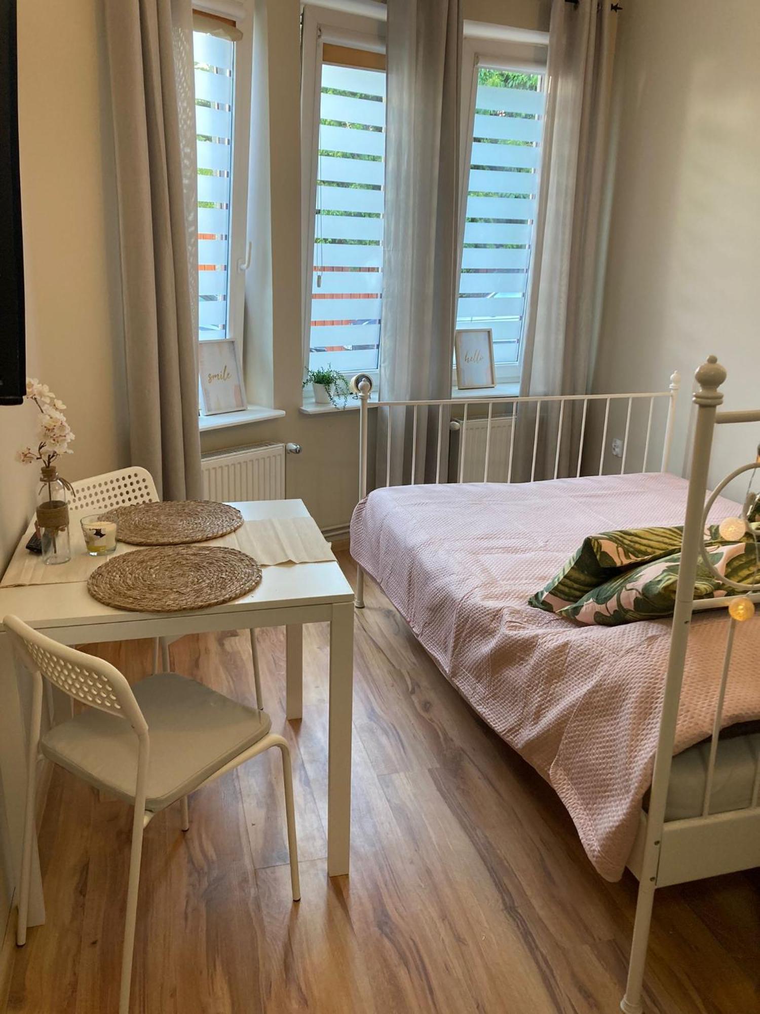 Stacja Sopot Pokoje Do Wynajecia Hotell Exteriör bild